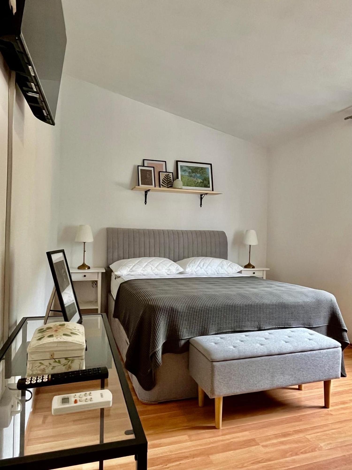 Apartments Curnic Есенице Экстерьер фото